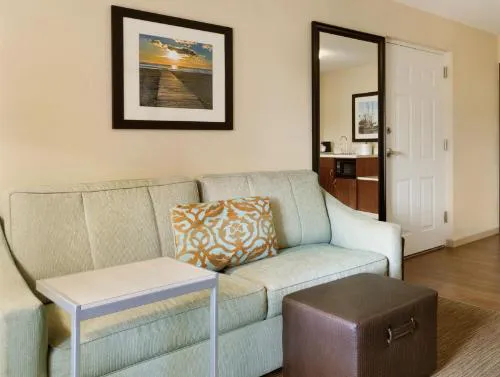 Hampton Inn & Suites Tarpon Springs hotel detail image 3