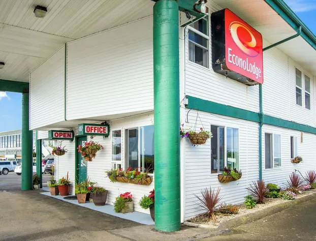 Econo Lodge Newport hotel detail image 4