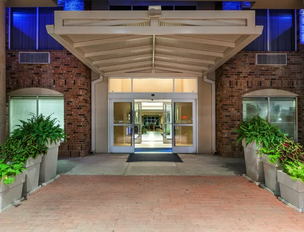 Holiday Inn Express & Suites Eagle Pass by IHG hotel detail image 4