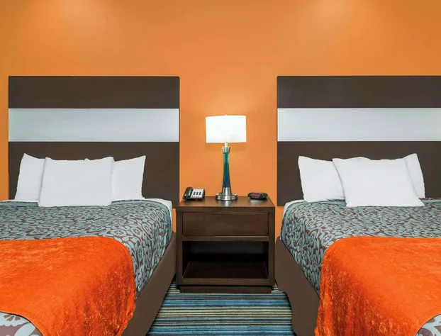 Days Inn & Suites by Wyndham Katy hotel detail image 4