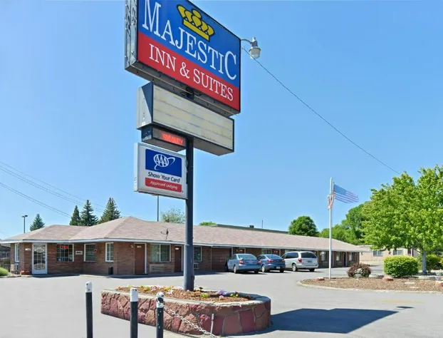 Majestic Inn And Suites hotel detail image 1