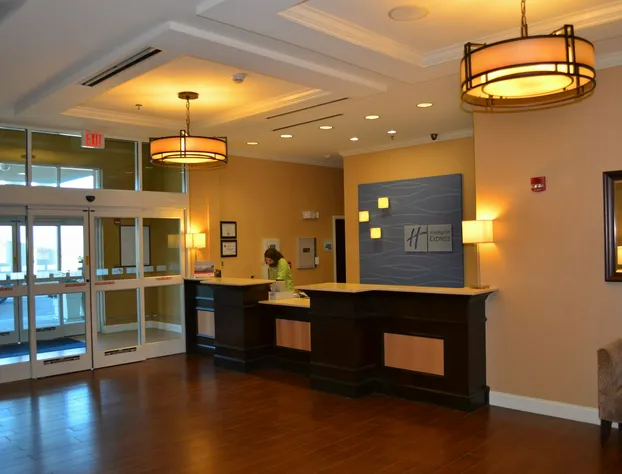 Holiday Inn Express Hotel & Suites Smithfield - Selma I -95 by IHG hotel detail image 4