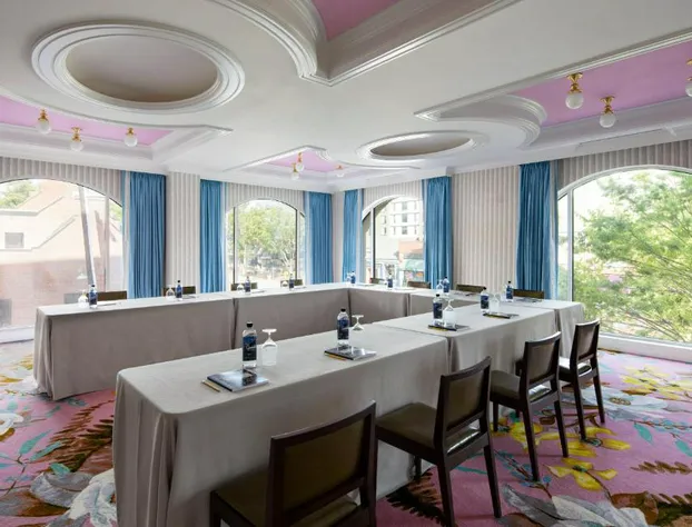 Graduate by Hilton Chapel Hill hotel detail image 3