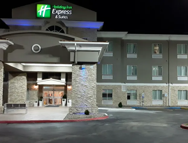 Holiday Inn Express & Suites Woodward by IHG hotel detail image 1