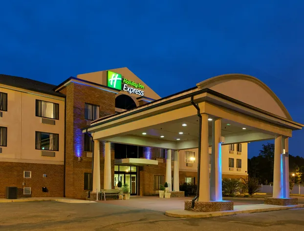 Holiday Inn Express Hotel & Suites Sylacauga by IHG hotel detail image 1