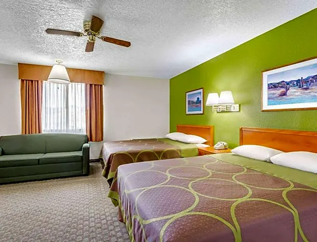 Super 8 by Wyndham Price hotel detail image 4