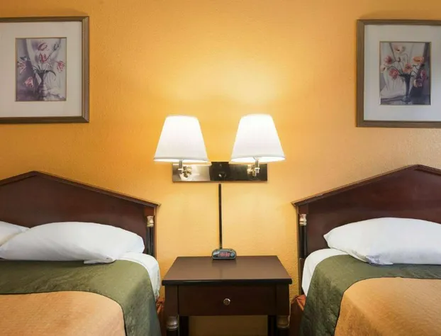 Brookville Inn hotel detail image 1
