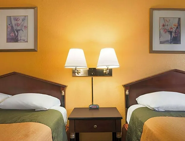 Brookville Inn hotel detail image 1