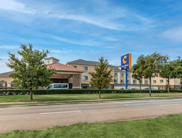 Comfort Inn DFW Airport North hotel detail image 1