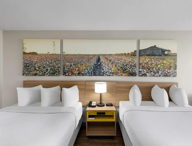 Days Inn by Wyndham Carlisle hotel detail image 2