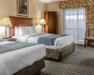 Quality Lodge hotel hero