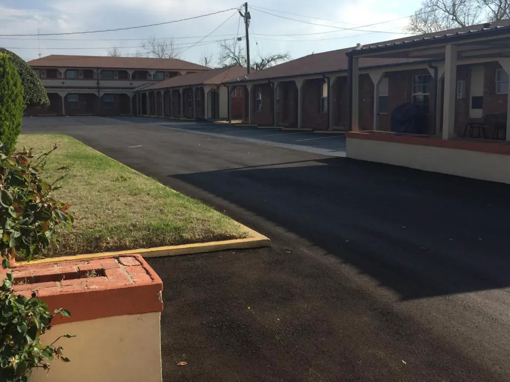 Budget Host Inn hotel hero