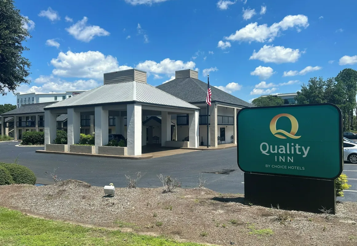 Quality Inn Mt. Pleasant - Charleston hotel hero