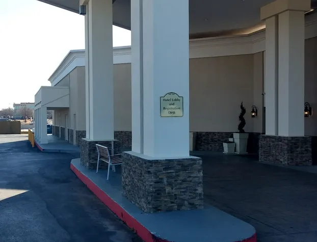 Holiday Inn Hotel & Suites Oklahoma City North by IHG hotel detail image 1