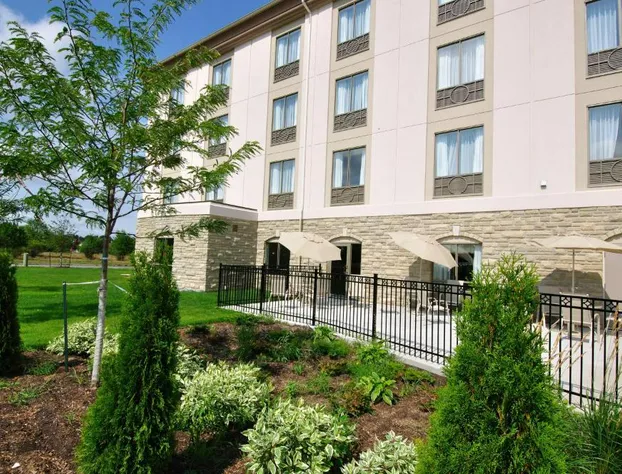 Holiday Inn Express Hotel & Suites Ottawa Airport by IHG hotel detail image 1