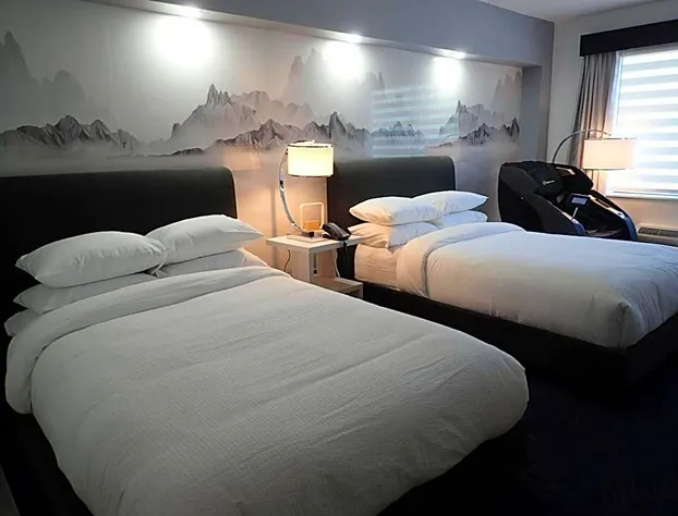 Blue - A Modern Hotel, an Ascend Collection Hotel hotel detail image 1