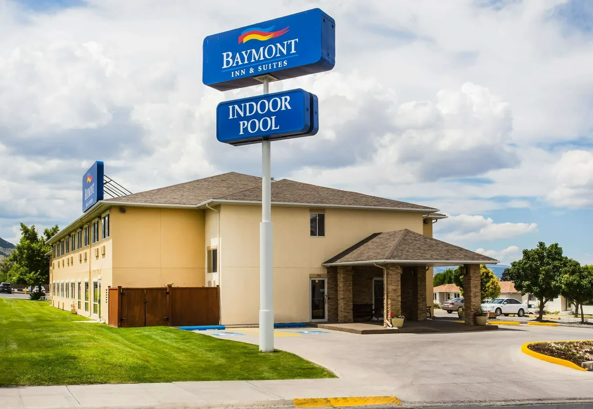 Baymont by Wyndham Helena hotel hero