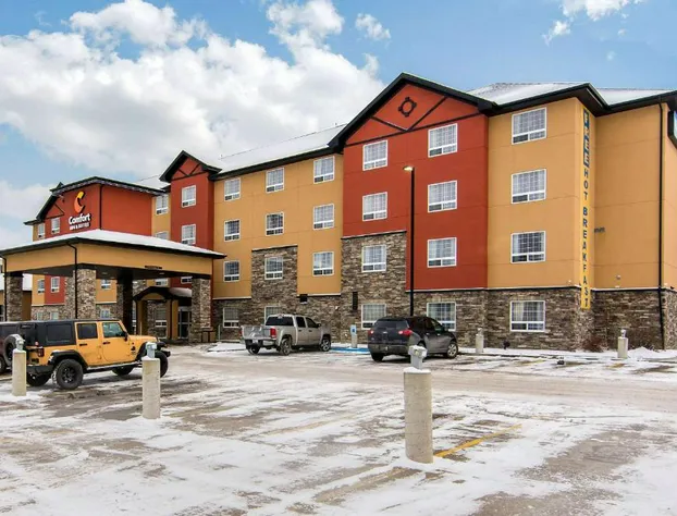 Comfort Inn & Suites Red Deer hotel detail image 2