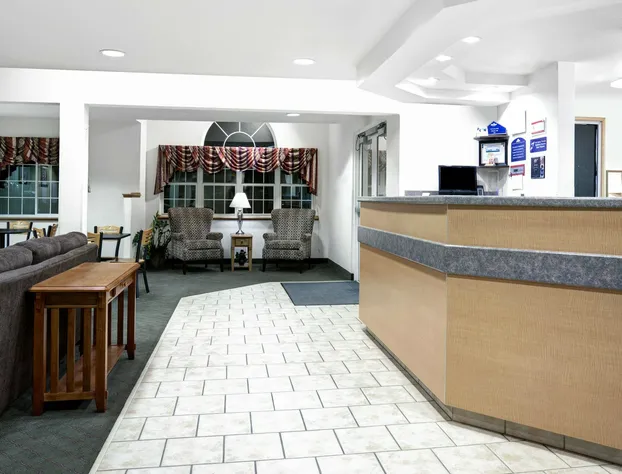 Microtel Inn & Suites by Wyndham Mankato hotel detail image 3
