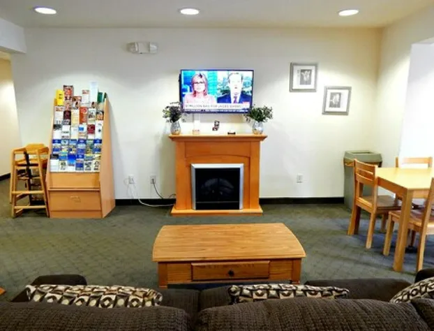 Microtel Inn & Suites by Wyndham Mankato hotel detail image 4