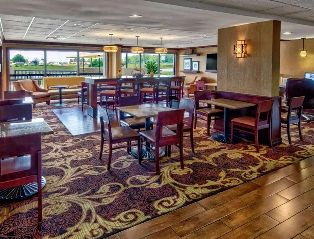 Hampton Inn Corinth hotel detail image 4