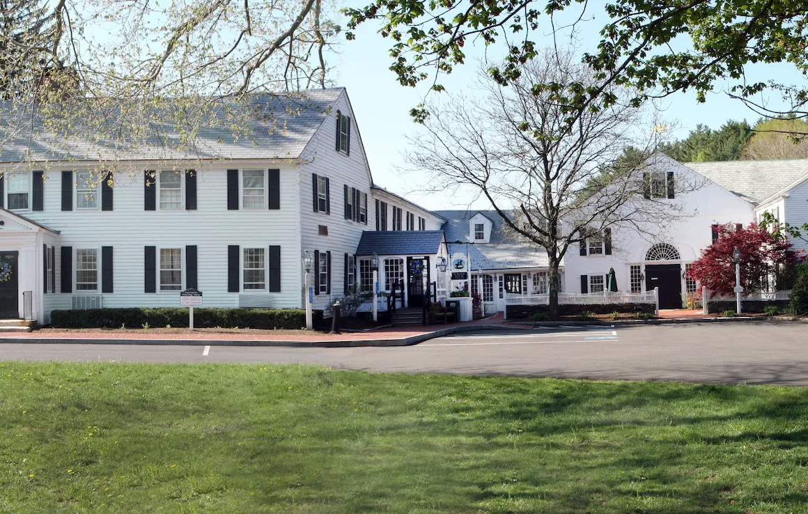 Publick House Historic Inn and Country Motor Lodge hotel hero