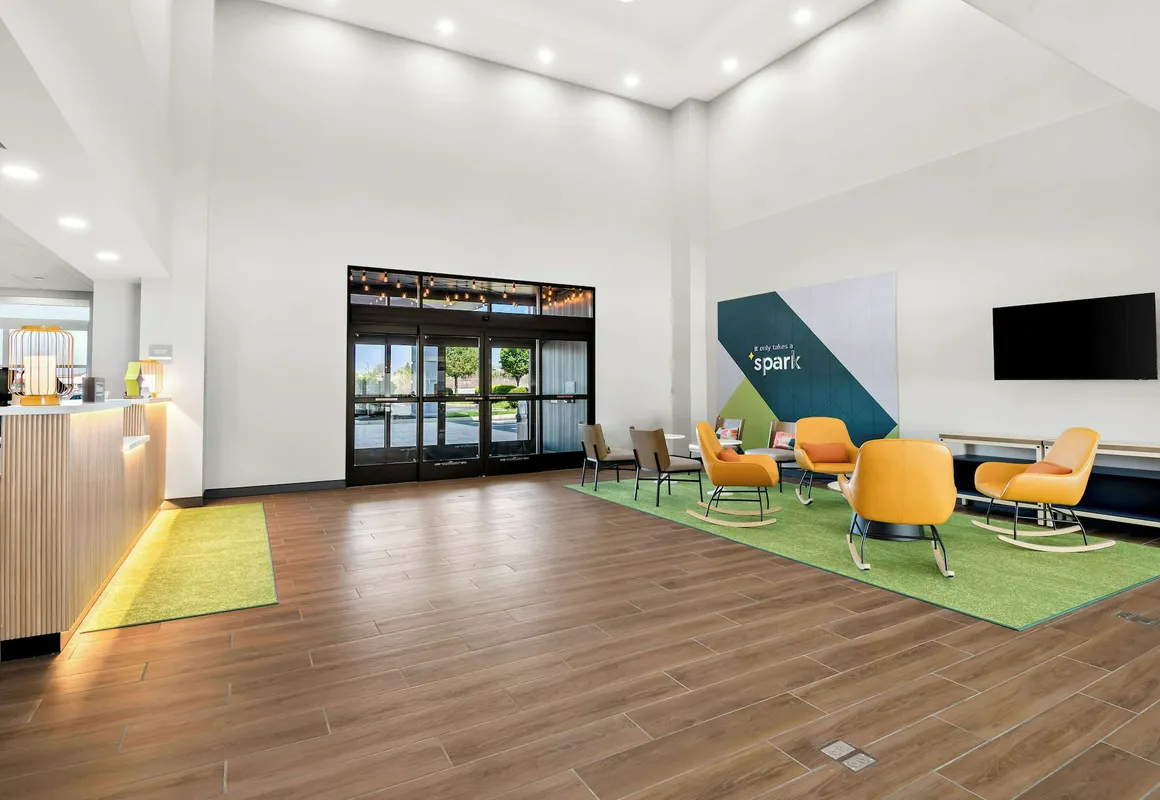 Spark by Hilton Lancaster Dutch Country hotel hero