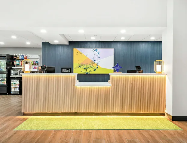 Spark by Hilton Lancaster Dutch Country hotel detail image 3