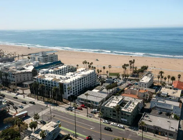 Sea Blue Hotel hotel detail image 3