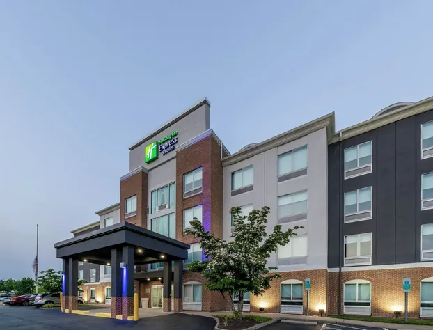 Holiday Inn Express Hotel & Suites Woodbridge by IHG hotel detail image 1