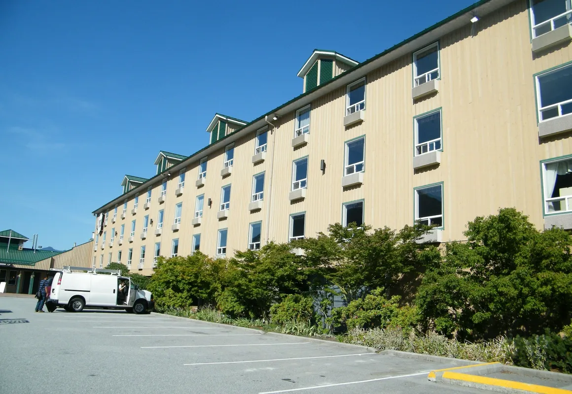 Mountain Retreat Hotel hotel hero