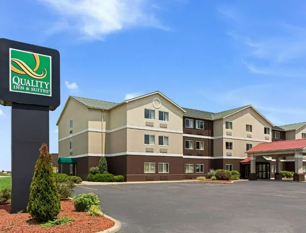 Quality Inn & Suites Ferdinand hotel detail image 1