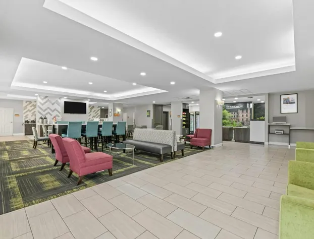 La Quinta Inn & Suites by Wyndham Atlanta Douglasville hotel detail image 4