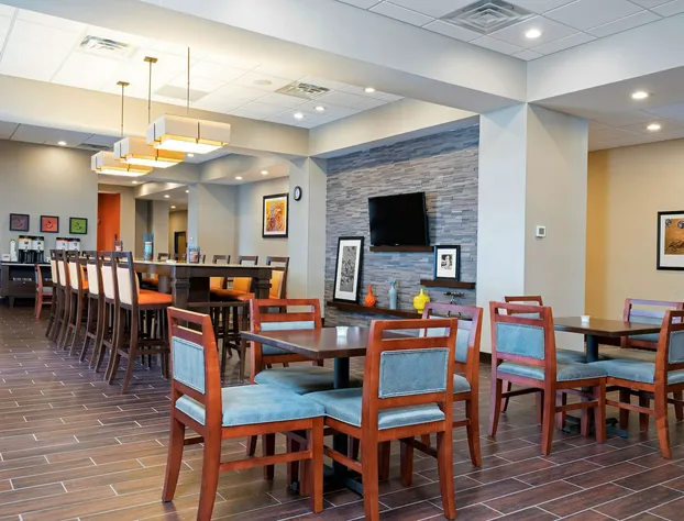 Hampton Inn Kalamazoo hotel detail image 4