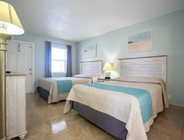 Carriage House Resort Motel hotel detail image 4