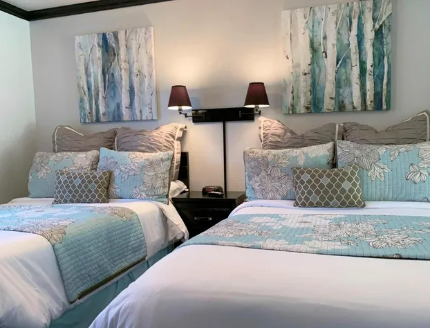 The North Shore Inn hotel detail image 4