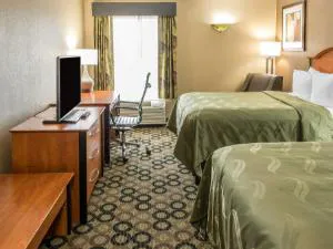 Quality Inn & Suites Columbus West - Hilliard hotel detail image 3