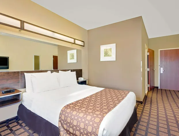 Microtel by Wyndham Perry National Fairground Area I-75 hotel detail image 4