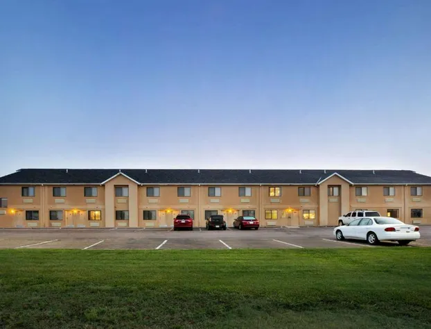 Travelodge by Wyndham Sharon Springs hotel detail image 1