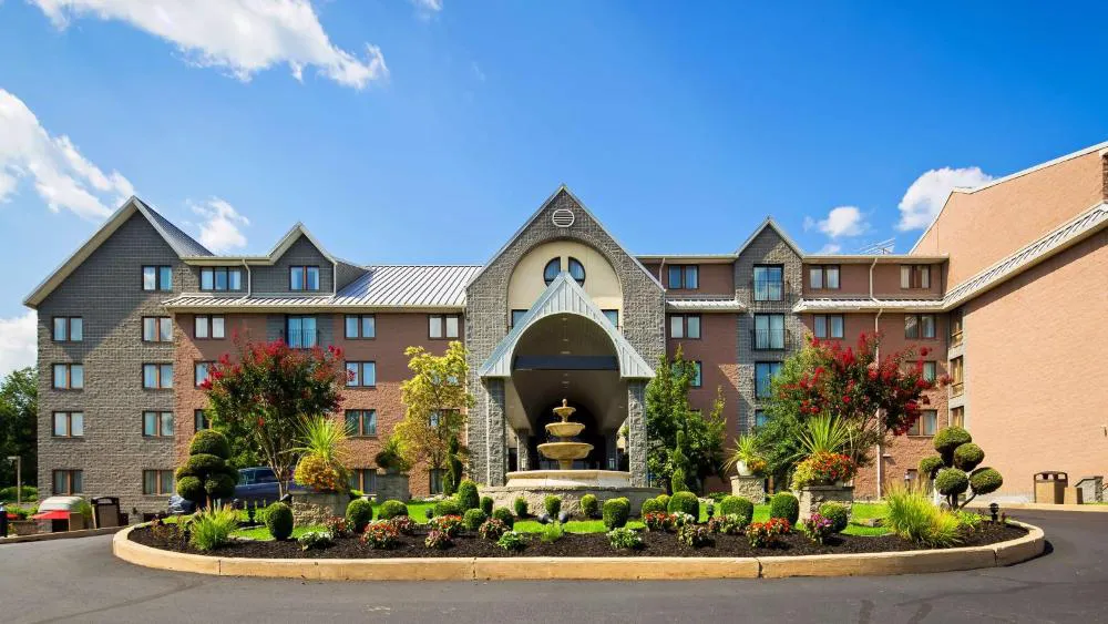 Best Western Plus Concordville Hotel hotel hero