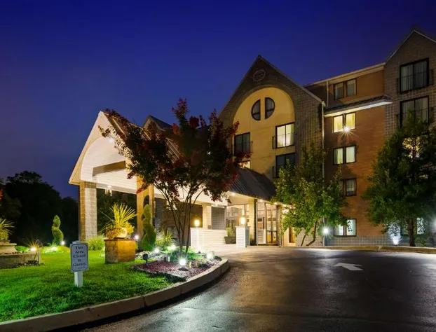 Best Western Plus Concordville Hotel hotel detail image 2