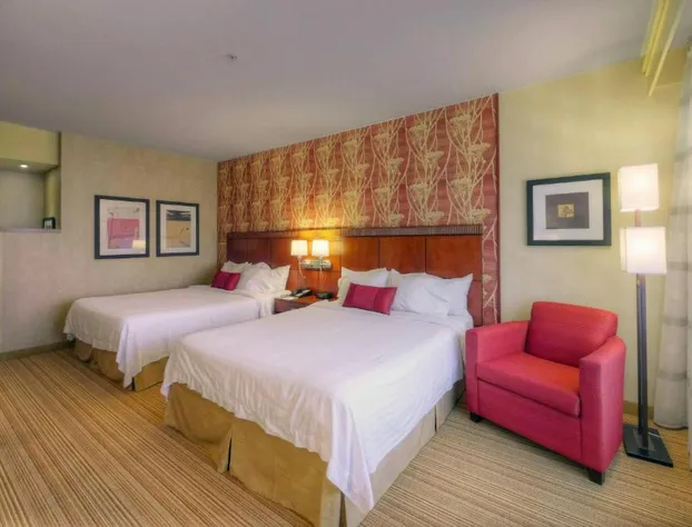Courtyard by Marriott Medford Airport hotel detail image 4