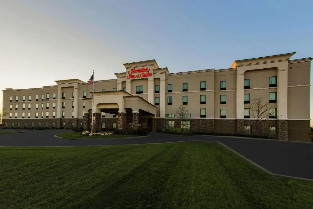 Hampton Inn & Suites Wheeling-The Highlands hotel hero