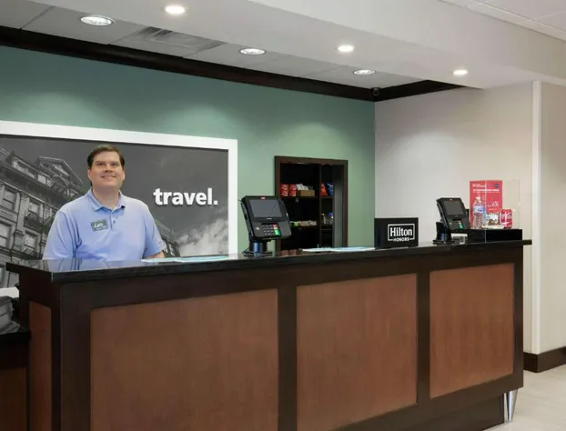 Hampton Inn & Suites Wheeling-The Highlands hotel detail image 2