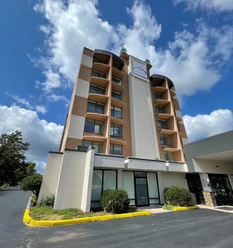 St. Louis Airport Hotel hotel hero