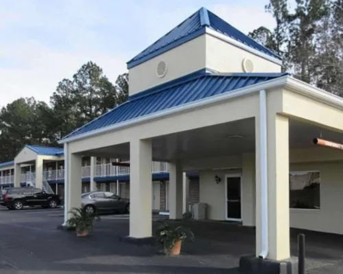 Rodeway Inn Walterboro I-95 hotel hero