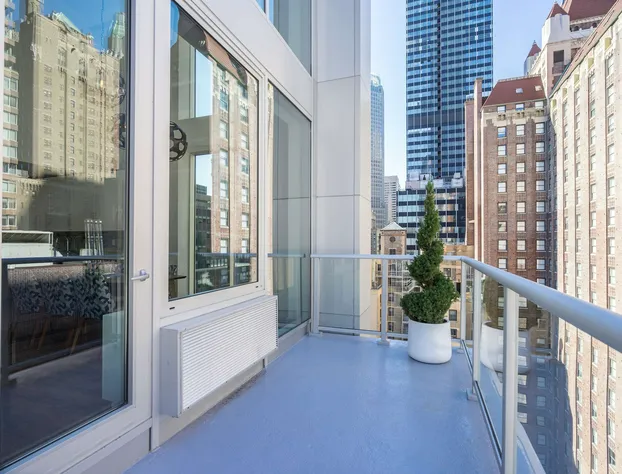 The Bernic Hotel New York City, Tapestry Collection by Hilton hotel detail image 4