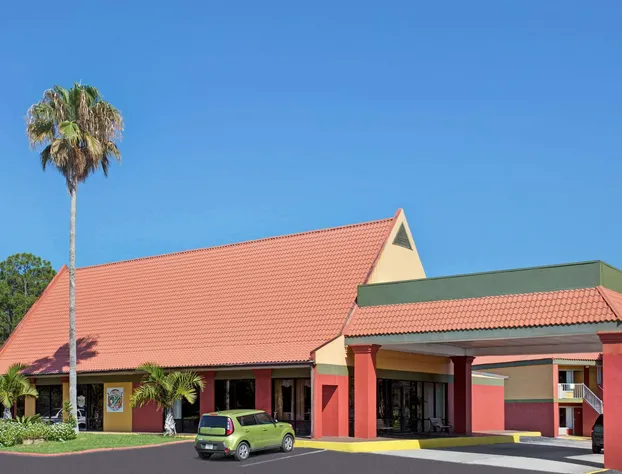 Days Inn by Wyndham Cocoa Cruiseport West At I-95/524 hotel detail image 1