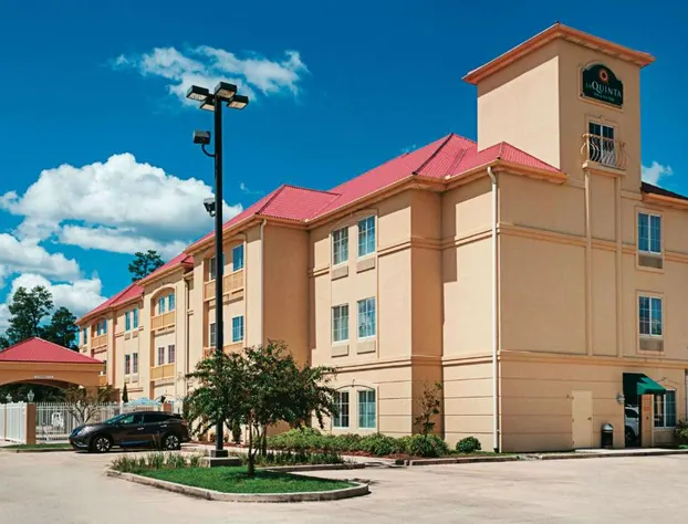 La Quinta Inn & Suites by Wyndham Slidell - North Shore Area hotel detail image 1