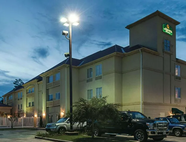 La Quinta Inn & Suites by Wyndham Slidell - North Shore Area hotel detail image 2